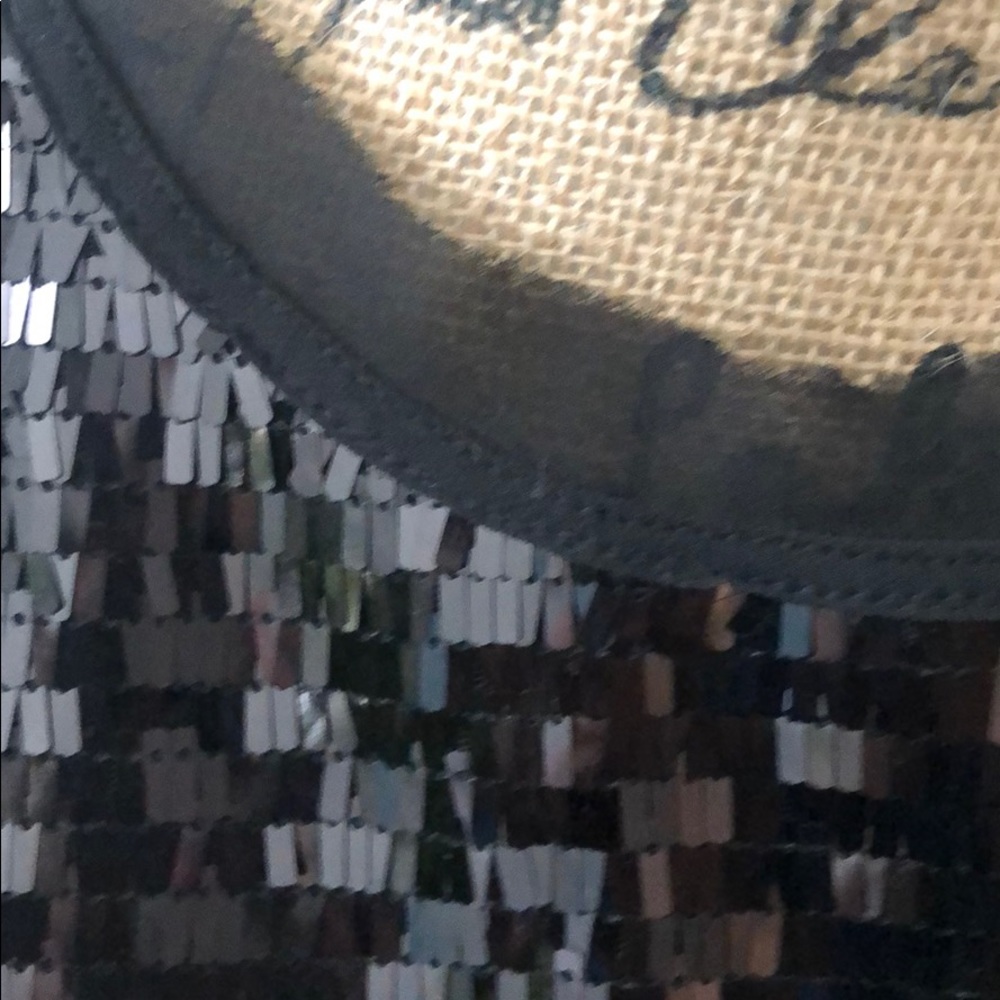 Sequined top - Picture 4 of 8